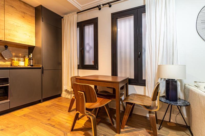 Realbites Accommodations Madryt Zewnętrze zdjęcie